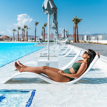 Curve II Chaise Lounger | Outdoor Pool and Patio Lounge Chair