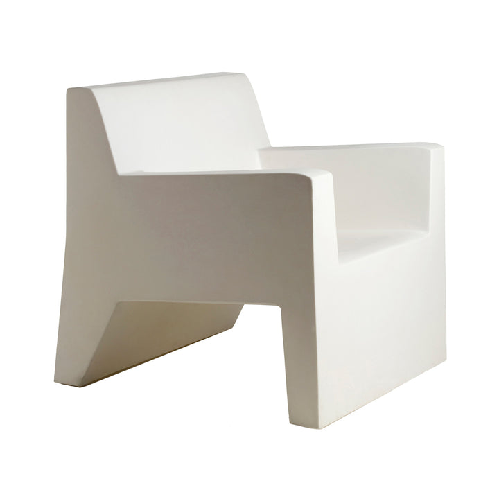 JUT Lounge Chair, White, 44401-WHITE | Vondom Patio Furniture