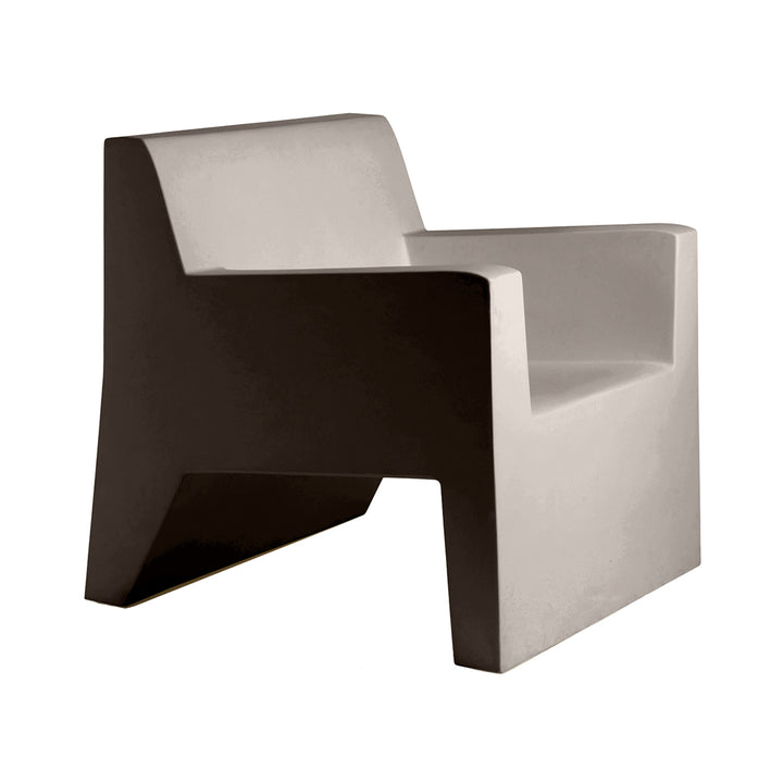 Jut Lounge Chair | Modern Patio Furniture - Taupe