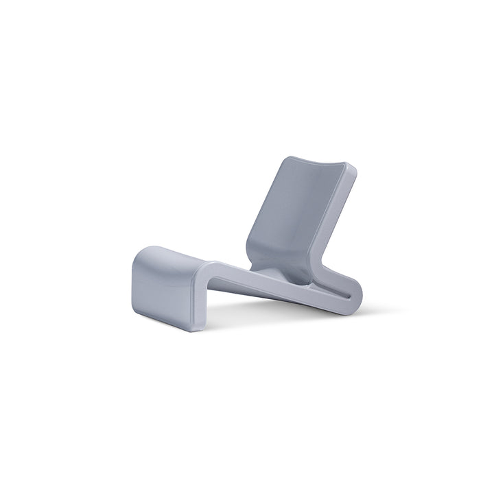 Tupelo Goods Line Chair | Patio & Pool Shelf Lounge Chair - Concrete Gray